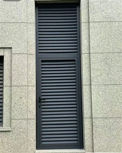 Jalousiedøre i aluminium
