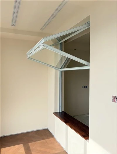 Aluminium Bi Fold vinduer